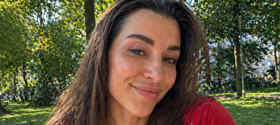 Ako trazis prolazno, zaobidji me. Razvedena Jeca (47) godina. Ne zanimaju me mladji ni avanture, trazim partnera za ceo zivot