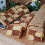 Tradicionalni šah rolat sa biskvitom u oblandi i karamel-vanil filom
