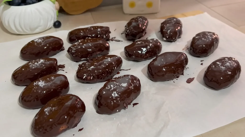 Domaće fit Bounty čokoladice sa grčkim jogurtom i kokosom 🥥🍫